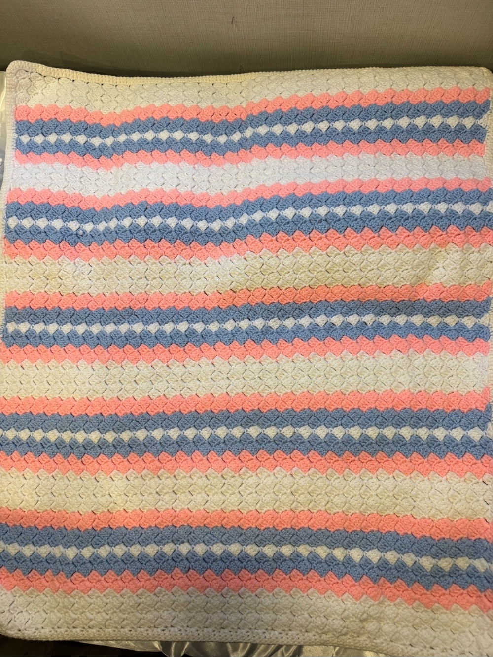 Women’s Cream blanket with Pink and Blue Stripes